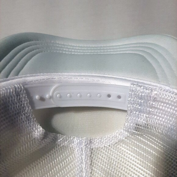 Bass Pro Shops white snapback hat heat transfer logo OSFM adjustable NEW - Picture 3 of 4